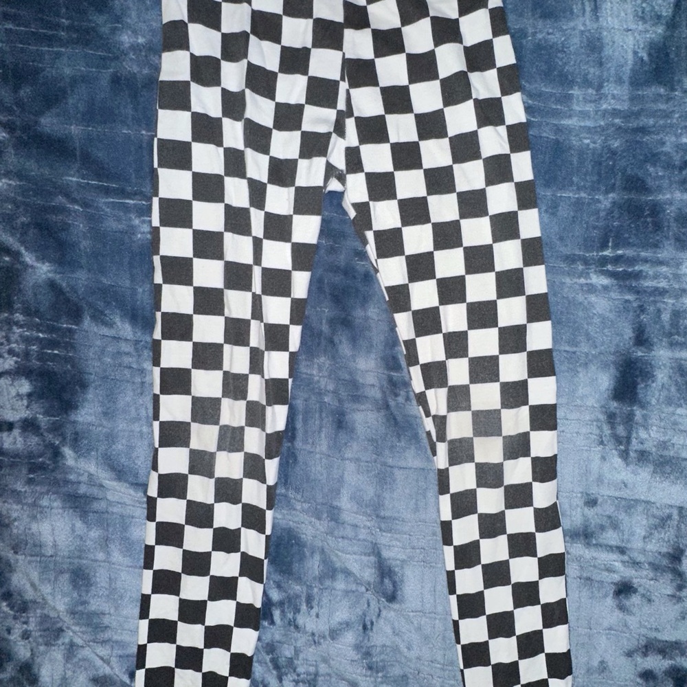 Wonder Nation Black and White Checkered Leggings - Picture 2 of 5